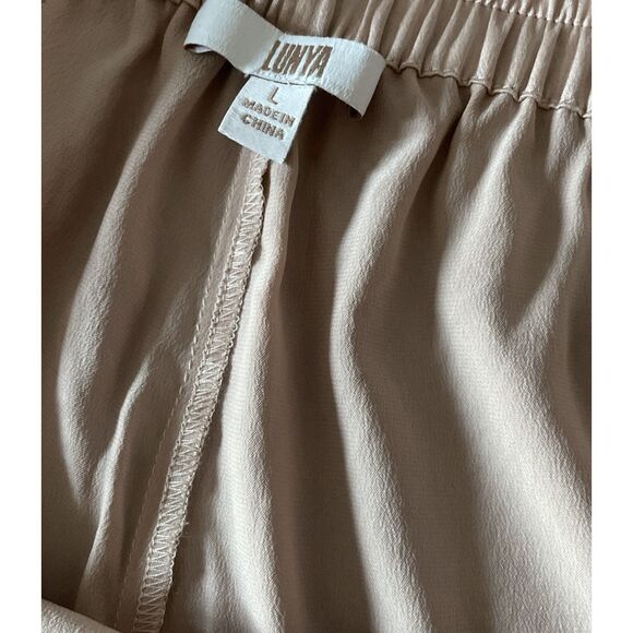 New Lunya Washable Silk Sleep Pajama Shorts in Delicate Pink size Large - Picture 4 of 7